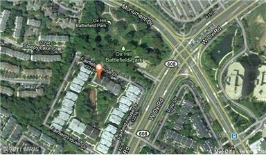 12233 Fairfield Hse Dr unit 208B, Fairfax, VA 22033 - photo 2