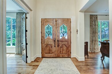 8406 Raylin Dr, Houston, TX 77055 - photo 2