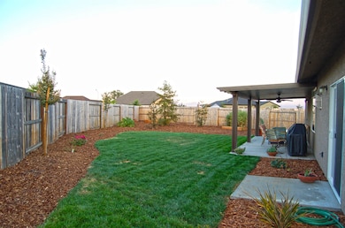 772 Grants Pass, Redding, CA 96003 - photo 3