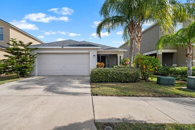 1313 Trailwater St, Ruskin, FL 33570 - photo 4