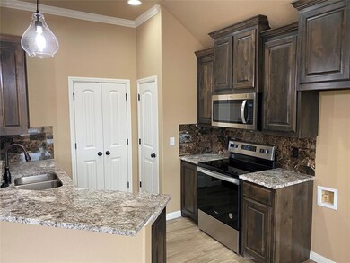 3300 Arrow Creek Dr, Granbury, TX 76049 - photo 4