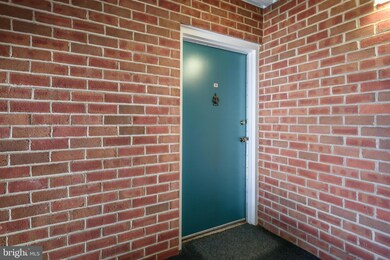 11800 Breton Ct unit 11B, Reston, VA 20191 - photo 5