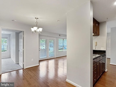 4108 Monument Ct unit 101, Fairfax, VA 22033 - photo 5