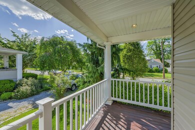 40 Forman St Fair Haven NJ-large-008-37-