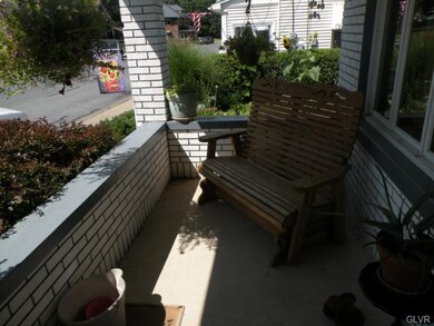 547 Furnace St, Emmaus, PA 18049 - photo 3