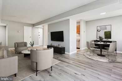 527 N Armistead St unit T3, Alexandria, VA 22312 - photo 6