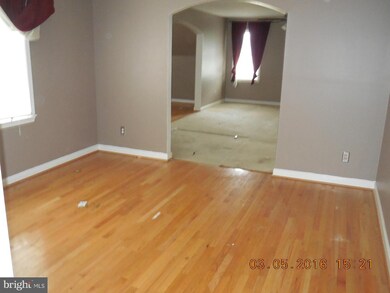9824 Log House Ct, Gaithersburg, MD 20882 - photo 7