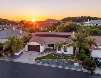 10528 Pinion Trail, Escondido, CA 92026 - photo 2