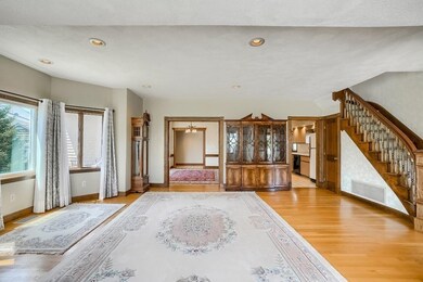 77 Bowdoin St, Winthrop, MA 02152 - photo 2