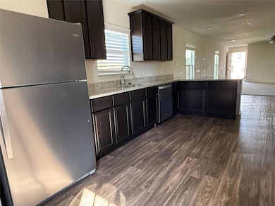 1008 Riverdale Cove, Jarrell, TX 76537 - photo 6