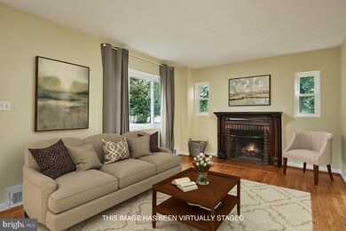 10525 Saint Paul St, Kensington, MD 20895 - photo 3