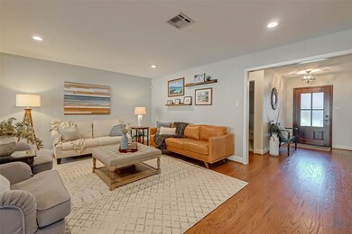 13170 Barryknoll Ln, Houston, TX 77079 - photo 4