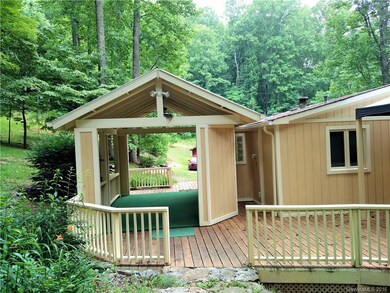 2596 Lickskillet Rd, Burnsville, NC 28714 - photo 3