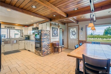 2210 Pangborn Rd, Lynden, WA 98264 - photo 4