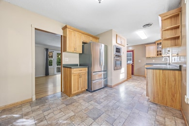 6914 1st St N, Moorhead, MN 56560 - photo 7