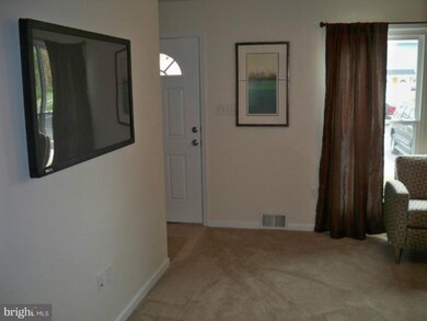 11514 Laurelwalk Dr, Laurel, MD 20708 - photo 4