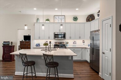 124 Amberfield Ct, Winchester, VA 22602 - photo 5