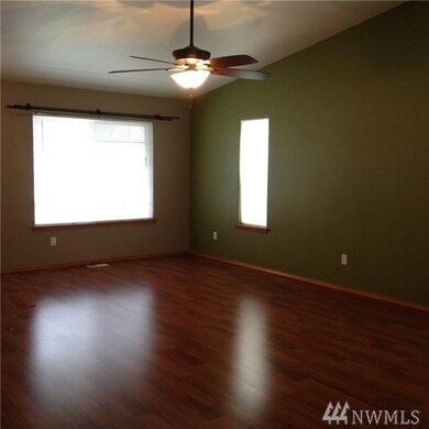 15809 90th Ave SE, Yelm, WA 98597 - photo 3