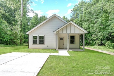 1219 Goldsboro Ave, Statesville, NC 28677 - photo 2