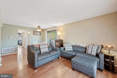 366B Saybrook Ln unit 34B, Nether Providence Township, PA 19086 - photo 2