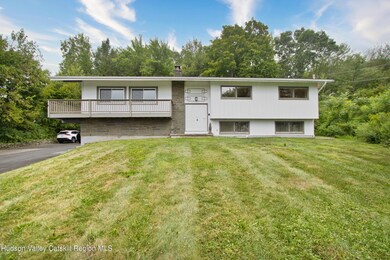 20 Lauretta Dr, Highland, NY 12528 - photo 3