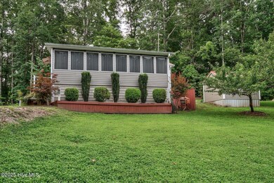002-196RedWingDrive-Louisburg-NC-27596-S