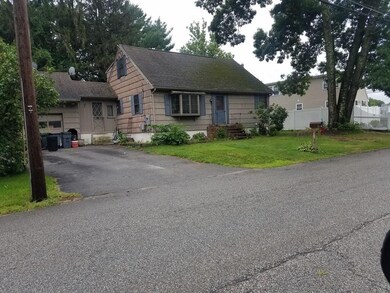 1 Charlesgate Rd, Hopedale, MA 01747 - photo 2