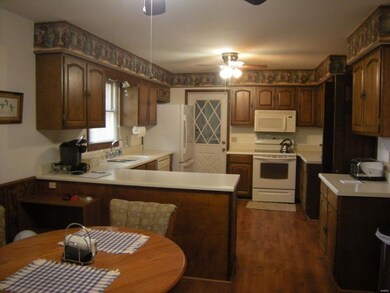 11426 Northview Dr, Dexter, MO 63841 - photo 6