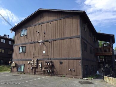 111-122063-Back 3