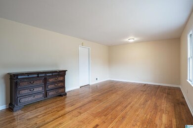 221 24th Ave NW, Center Point, AL 35215 - photo 7