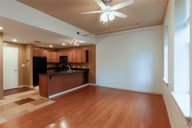 208 W Water St, Syracuse, NY 13202 - photo 5