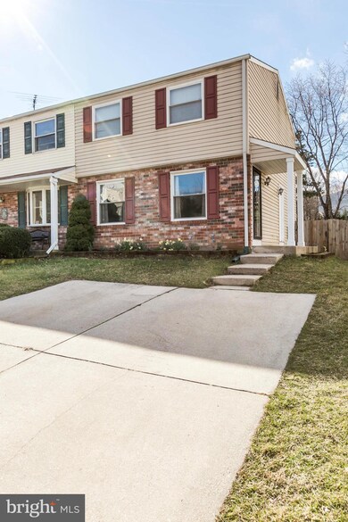 8590 Manorfield Rd, Nottingham, MD 21236 - photo 2