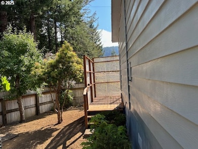 98825 Pleasant Hill Dr unit 30, Brookings, OR 97415 - photo 7