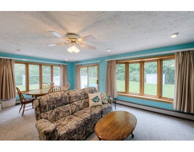 10 Elizabeth St, Palmer, MA 01069 - photo 5