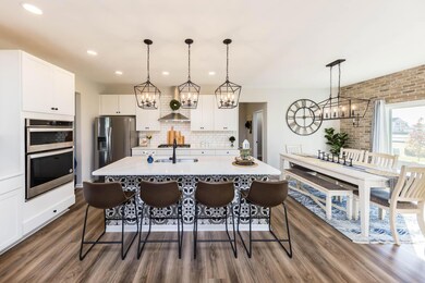 5592 Whitestone Trace-14
