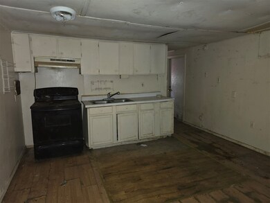 110 Wedgewood Loop, Mabank, TX 75156 - photo 7