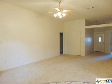 210 Wagontrain Cir, Copperas Cove, TX 76522 - photo 4