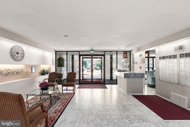 7202 Rockland Hills Dr unit 308, Baltimore, MD 21209 - photo 4