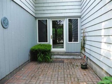 92 Ferrante Ave, Greenfield, MA 01301 - photo 3