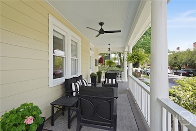 743 E 40th St, Savannah, GA 31401 - photo 4