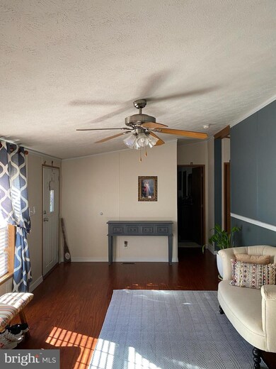 78 Edward Ln, Lothian, MD 20711 - photo 6