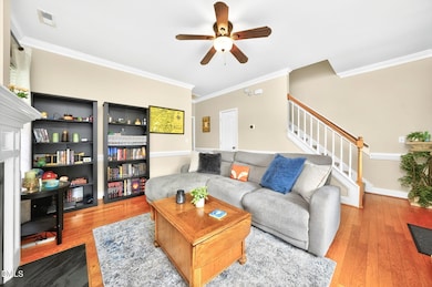 13-web-or-mls-225 Old Grove-8