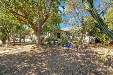 643 Harding Ave, San Fernando, CA 91340 - photo 3