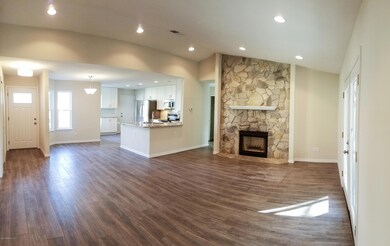 944 Aries Rd W, Jacksonville, FL 32216 - photo 2