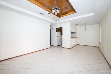 315 Regency Ln unit 6, Weslaco, TX 78596 - photo 5