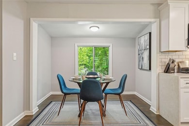 1507 Lively Ridge Rd NE, Atlanta, GA 30329 - photo 7