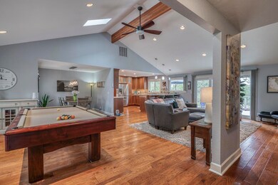 20572 Pine Vista Dr, Bend, OR 97702 - photo 3