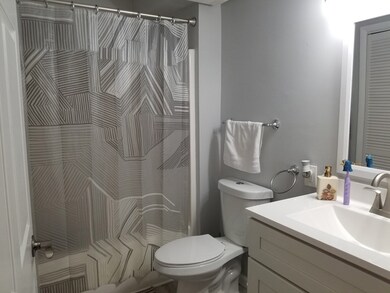 32 Maple Crest Cir unit B, Holyoke, MA 01040 - photo 6