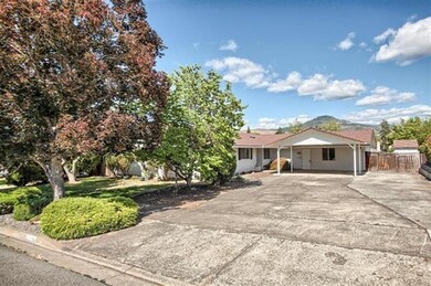 1486 N Keene Way Dr, Medford, OR 97504 - photo 3