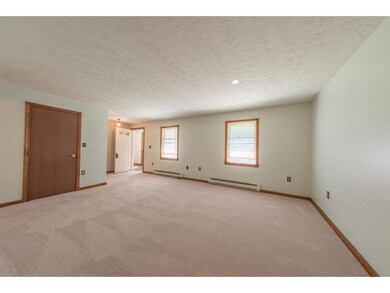 11A Twin Meadow Dr, Hudson, NH 03051 - photo 5